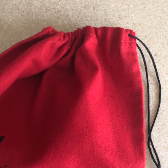 CHRISTIAN LOUBOUTIN RED FELT DRAWSTRING DUST BAG BLACK LETTERING NEW - Picture 7 of 9